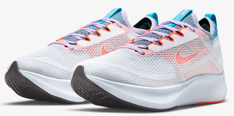 nike zoom fly 4